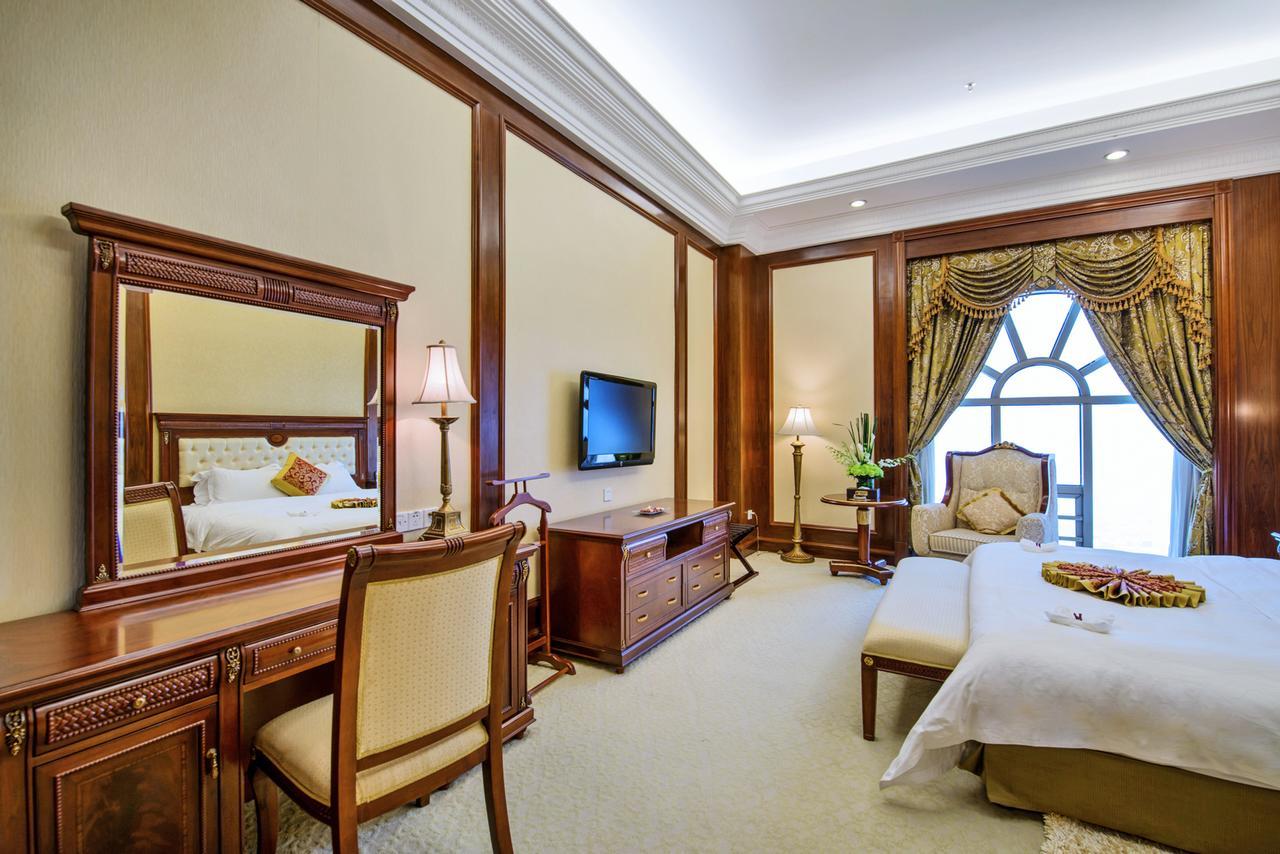 Gladden Hotel Csiangmen Kültér fotó
