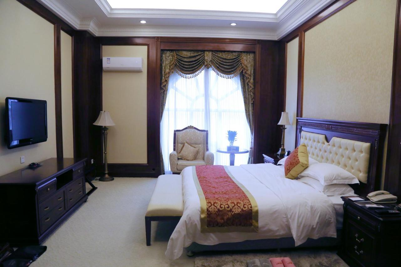 Gladden Hotel Csiangmen Kültér fotó