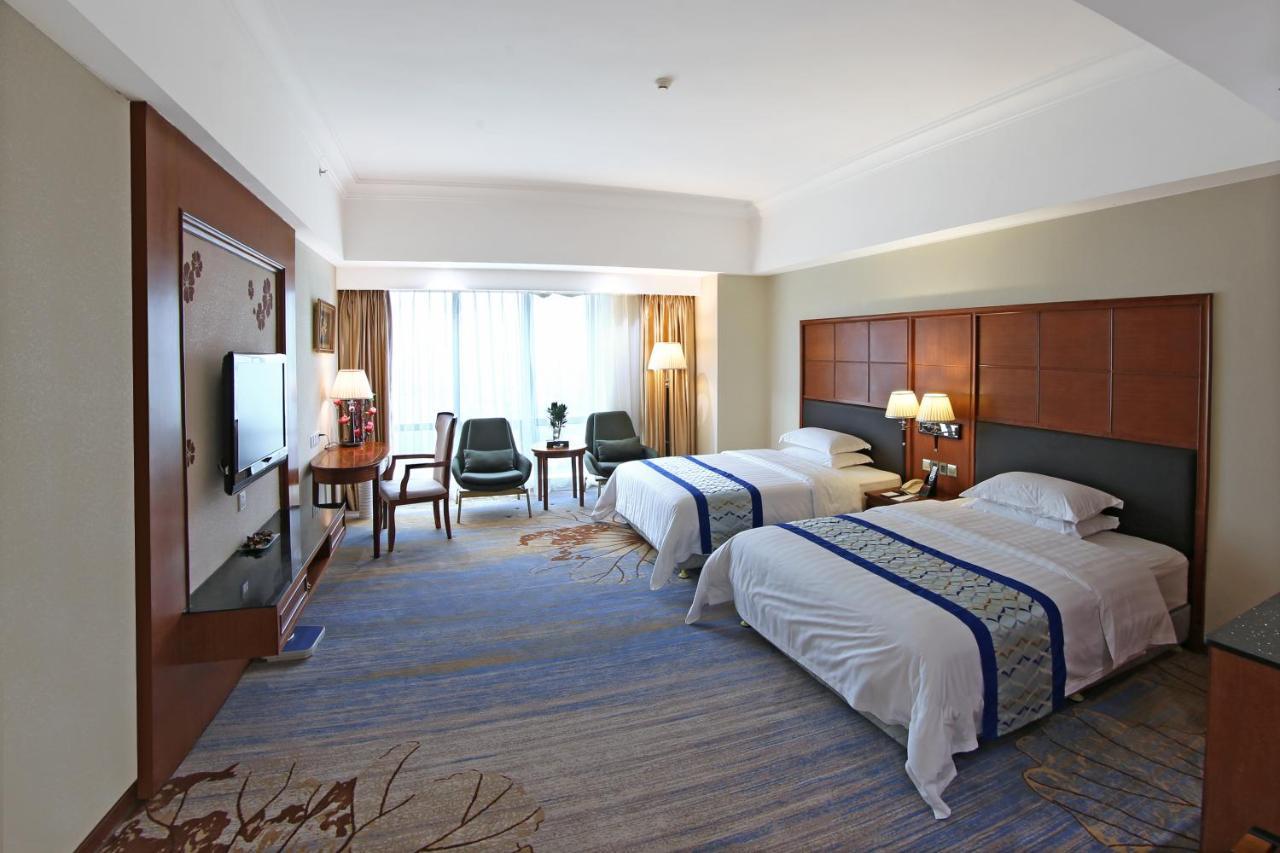Gladden Hotel Csiangmen Kültér fotó